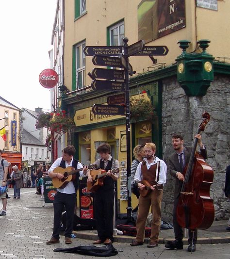 Galway Ireland Aesthetic, Ireland Places To Visit, Ireland Aesthetic, Street Musicians, Im Coming Home, County Galway, County Donegal, Irish People, Street Musician