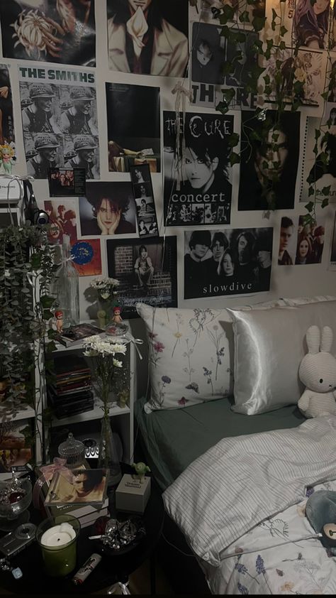 #room #roominspo #roomdecor #grunge #darkacademia #coquette #anime #mangashelf #cyber #thecure #elliottsmith #jeffbuckley #viviennewestwood #sonnyangels #mitski #fall #roomtour Y2k Room Inspo Grunge, Grunge Walk In Closet, Grunge Shelves, Grunge Coquette Room Aesthetic, Room Ideas Fall Aesthetic, Messy Room Aesthetic Grunge, Grunge Alt Room Ideas, Goth Coquette Room, Soft Goth Room