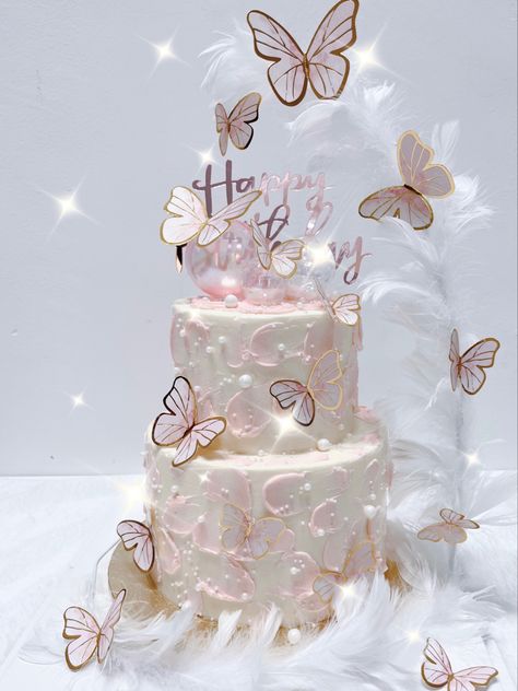 Butterfly Cake Ideas Quinceanera, 2 Layer Butterfly Cake, 2 Layers Cake Designs, 2 Layer Cake Birthday Design 18th, Cake Kupu Kupu, Layer Cake Decoration Ideas, Feather Birthday Cake, Sweet 17 Birthday Cake, Pastel Butterfly Cake