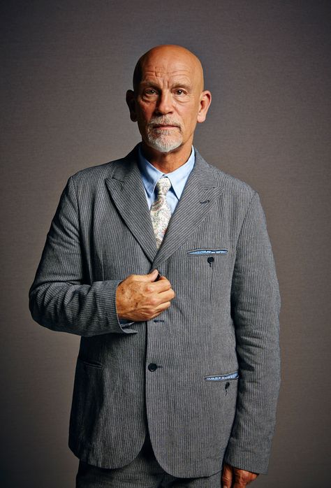 Peaky Blinders Characters, Old Man Fashion, John Malkovich, Advanced Style, January 3, Famous Movies, Groom Outfit, It Movie Cast, Stylish Mens Outfits