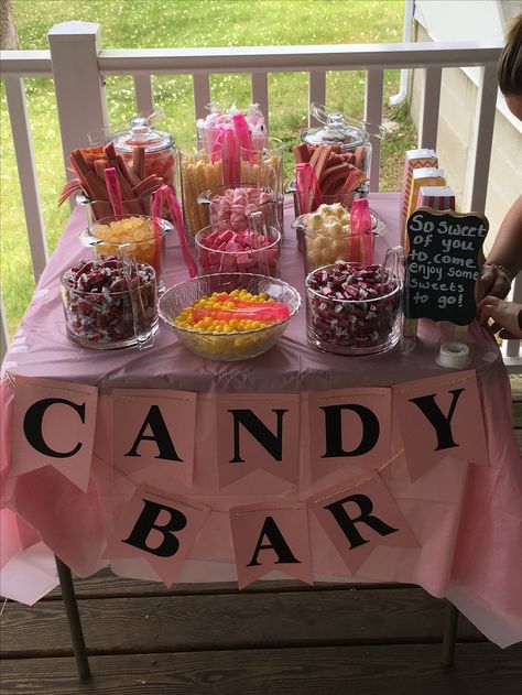 Sweet Sixteen Party Themes, Sweet 16 Party Planning, 12th Birthday Party Ideas, 17. Geburtstag, Party Candy Bar, Sweet 16 Party Themes, 14th Birthday Party Ideas, Birthday Sleepover Ideas, 15th Birthday Party Ideas