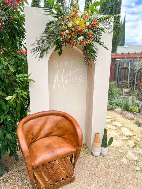 Modern Mexican Backdrop, Modern Mexican Bridal Shower Ideas, Hacienda Backdrop, Hacienda Bridal Shower Decor, Mexican Boho Baby Shower Theme, Modern Mexican Decor Party, Mexican Baby Announcement, Little Senorita Is On Her Way, Vintage Mexican Baby Shower Theme