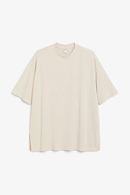 Oversized Shirt Png, Beige Oversized Shirt, Beige Tshirt, Dream Reality, Png Clothes, Beige T Shirts, Shirt Prints, T Shirt Png, Trouser Outfits