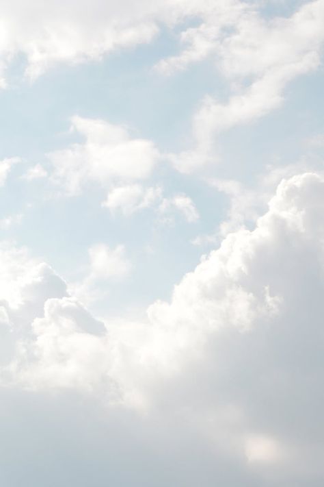 Cloud Texture, Sky Textures, Sky Images, Light Blue Aesthetic, White Sky, Sky Photos, Beach Wallpaper, Fete Anime, White Clouds