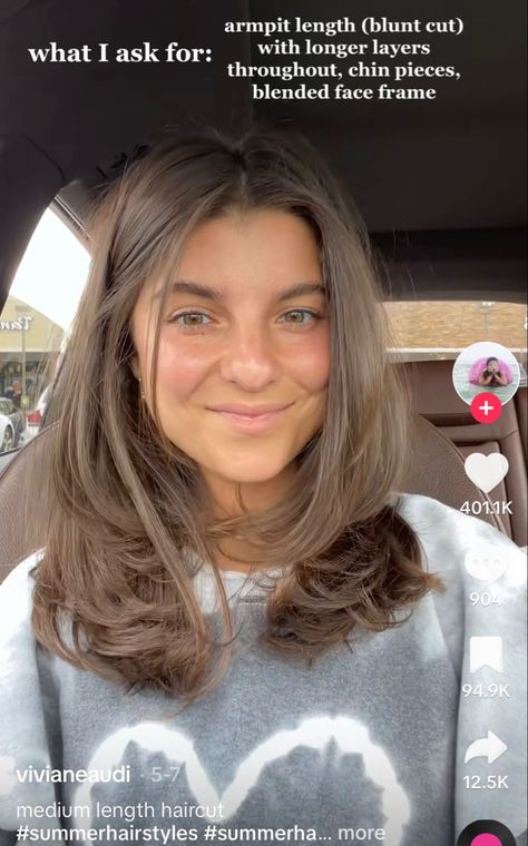 Fall Haircut Ideas, Midi Haircut Layers, Shorter Straight Hair, Cute Mid Length Haircut For Thick Hair, Short Layer Haircuts For Women, Medium Length Haircut No Styling, Campbell Puckett Hair, Eloise Mummé Hair, 90s Bouncy Hair