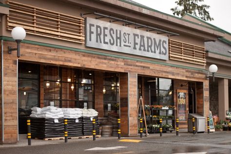 Here's the exterior of the store. Note it is much smaller than the average Supercenter. Consumers are seeking more personal, intimate experiences, according to King. Surrey Canada, Store Architecture, Retail Facade, Retail Architecture, Grocery Store Design, Shop Facade, Retail Solutions, Food Retail, Modern Store