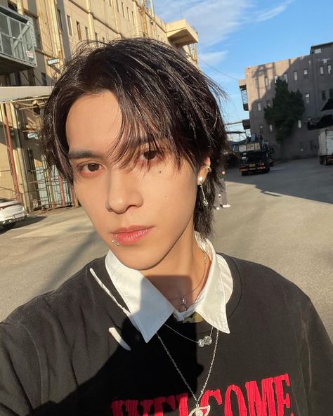 on my youth | Instagram Hendery Wayv, My Youth, Sm Rookies, November 3, Emo Boys, Pop Artist, Kpop Guys, K Idols, South Korean Boy Band