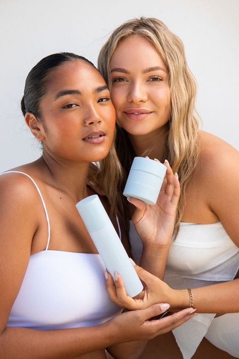 #lustminerals #lustmovement #photoshoot #skincare Branding Photoshoot Skincare, Skincare Model Photoshoot, 2 Model Poses Together, Skincare Photoshoot Ideas, Skin Care Photoshoot, Skincare Shoot, Skincare Photoshoot, Pai Skincare, Teen Skincare