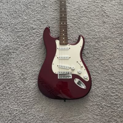 This is a used 2002 Fender Stratocaster set up and intonated for 10s-46s. Plays and works well. The body has a few light dings and scuffs, no major... Stratocaster Aesthetic, Brown Electric Guitar, Aesthetic Guitar, Kat Stratford, Guitar Aesthetic, Fender Strat, Stratocaster Guitar, Fender Guitar, Band Stuff