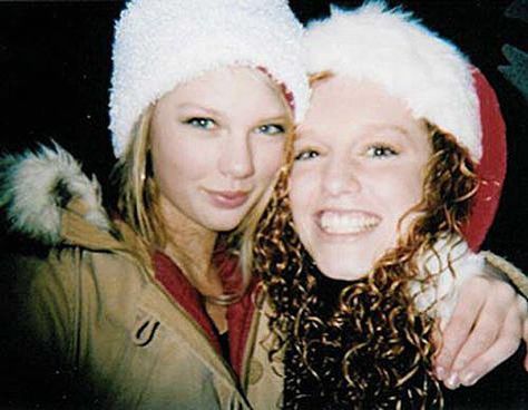 Taylor And Abigail, Taylor Swift Abigail, Taylor Swift And Abigail, Taylor Swift With Friends, Swift Photo, Taylor Swift Fan, Swift 3, Taylor Swift 13, Live Taylor