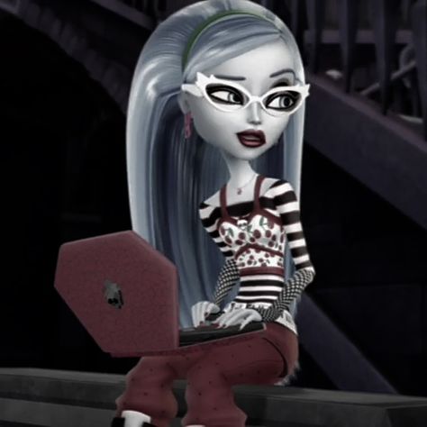 Monster High Pfp Ghoulia, Ghoulia Fanart, Ghoulia Yelps Icon, Intp Characters, Monster High Halloween, Twt Layout, Monster High Ghoulia, Ghoulia Yelps, Monster High Pictures