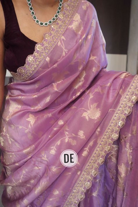 Grad Saree, Saree Colors, Fashionable Saree, Saree Ideas, Bridesmaid Saree, Indian Bridal Sarees, Purple Saree, Fancy Sarees Party Wear, Fancy Blouse