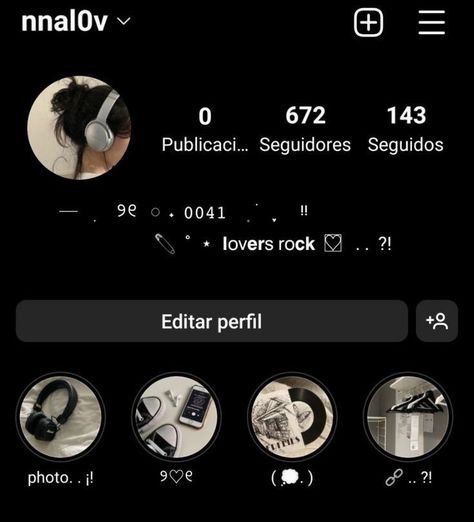 Instagram Account Themes, Instagram Layouts Idea, Anime Ig Profile, Sorotan Ideas, Aesthetic Insta Accounts, Profiles For Instagram, Anime Bio Ideas, Ig Ideas Posts, Twitter Perfil Ideas