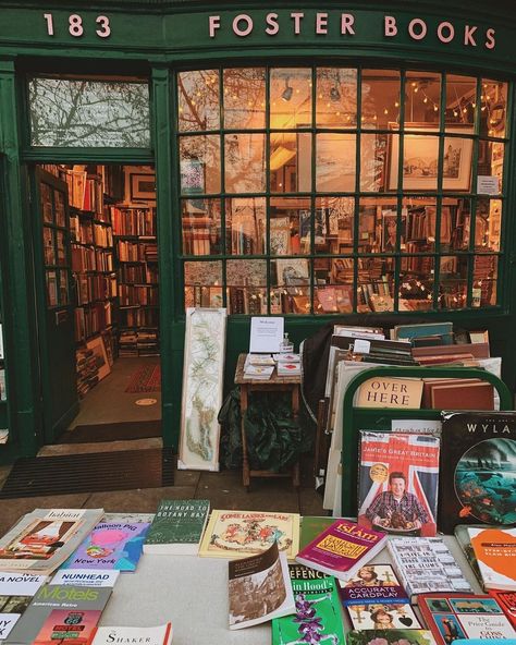 Foster Books, Chiswick, London Vintage Shop Fronts, Bookstore Window, London Bookshop, Bookshop Aesthetic, Bookshop Café, Chiswick London, Tea Book, Bookstore Design, Book Flatlay