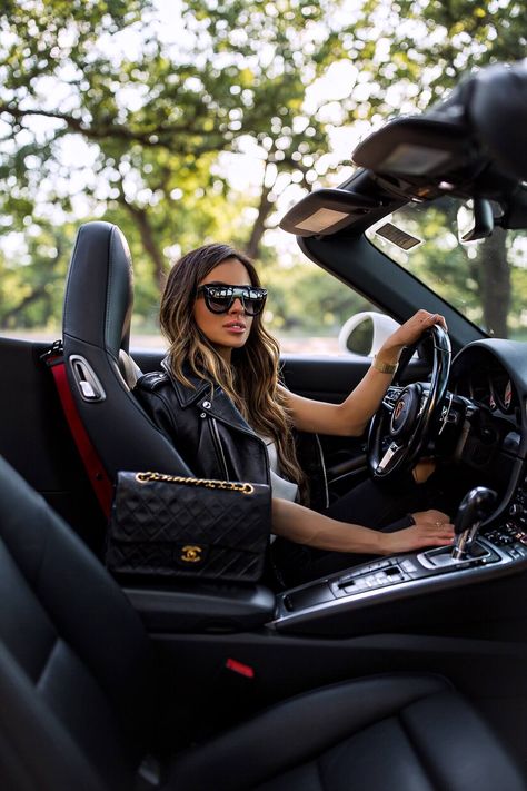 fashion blogger mia mia mine driving a porsche in austin Stile Kylie Jenner, Luxury Lifestyle Girly, Mode Glamour, Wealthy Lifestyle, Luxury Lifestyle Fashion, Luxury Lifestyle Women, Rich Girl Lifestyle, Pastel Outfit, Luxury Girl