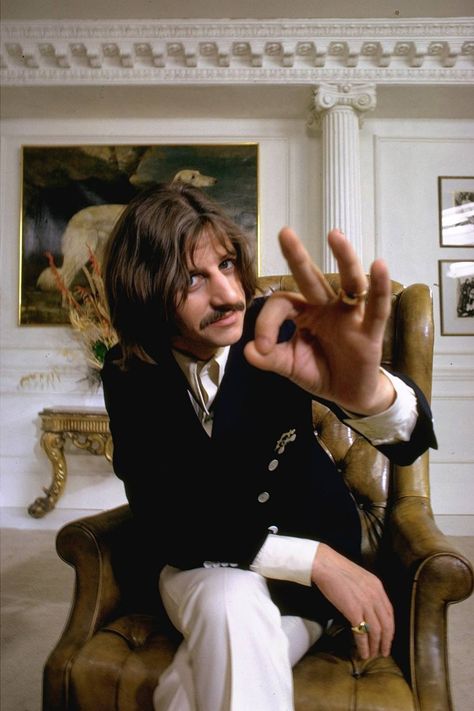 Ringo Star, Richard Starkey, I Am The Walrus, Beatles Ringo, Talk To The Hand, Beatles Photos, Beatles Pictures, The Fab Four, I'm With The Band