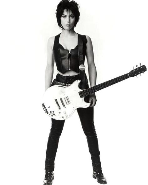 Joan Jett Joan Jett Fashion, Joan Jett Outfits, Joan Jett Hair, Skating Dress, Joan Jett, Rocky Horror, Skating Dresses, Glam Rock, Dress Ideas