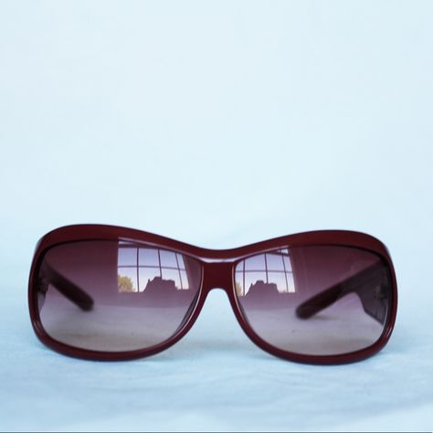 200s Sunglasses, 2000 Sunglasses, Sunglasses 2000s, Vintage Dior Sunglasses, Burgundy Sunglasses, Classy Sunglasses, 2000s Sunglasses, Accessories Dior, Sunglasses Big