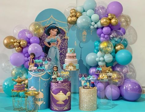 Balloon Birthday Themes, Jasmine Cake, Princess Jasmine Party, Aladdin Birthday Party, Princess Jasmine Birthday Party, Princess Jasmine Birthday, Aladdin Party, Jasmine Party, Rose Gold Wedding Cakes