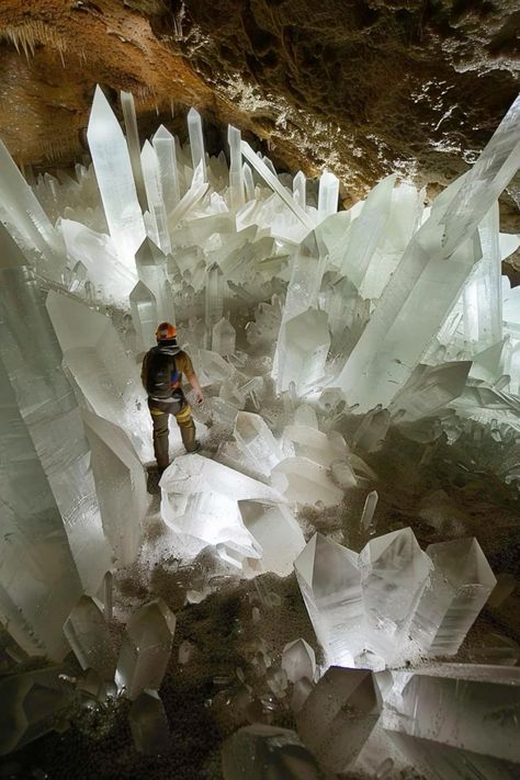 The Cave of the Crystals, Naica's Underground Marvel 🇲🇽 #travel #mexico #cave #crystals #naica #traveldestination #travelideas Nature, Mexico, Crystal Cave Mexico, Underground Crystal Cave, Cave Of Crystals, Caves Aesthetics, Dungeon Illustration, Crystal Cave Aesthetic, Cave Crystals