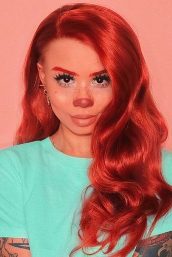 I ❤ this Roxanne costume from a Goofy Movie! Costumes Red Hair Halloween, Diy Roxanne Costume, A Goofy Movie Roxanne Costume, Roxanne Halloween Costume, Roxanne Goofy Movie Cosplay, Roxanne Goofy Movie Makeup, Orange Hair Characters Halloween, Roxane And Max Costume, Red Hair Costume Ideas Redheads