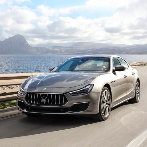 #MaseratiGhibli: where emotions meet the road.: #MaseratiGhibli: where emotions meet the road. Maserati Levante, Fantasy Cars, Maserati Granturismo, Maserati Ghibli, Fast Car, Audi Rs6, Pretty Cars, Nissan Gt-r, Italian Cars