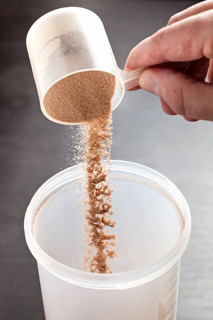 While some nutritionists have encouraged the protein craze, a number of experts are urging caution. Protien Powders, Pumpkin Smoothie, High Protein Low Calorie, Collagen Benefits, Protein Shaker, Whey Protein Powder, Protein Diets, Protein Supplements, Plant Protein