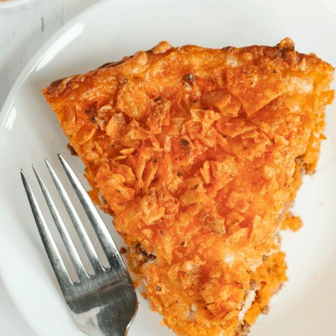 Dorito Pie Recipe, Recipe With Doritos, Dorito Pie, Doritos Recipes, Taco Pie Recipe, Taco Pie Recipes, Doritos Taco, Beef Pies, Taco Pie