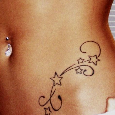 Small Swirly Tattoos, Trashy Y2k Tattoo Ideas, Easy Tramp Stamp, Heart Stomach Tattoo, Y2k Small Tattoos, Tattoo Ideas Female Y2k, Tramp Stamp And Spine Tattoos, Girly Tramp Stamp, Hip Stomach Tattoos Women