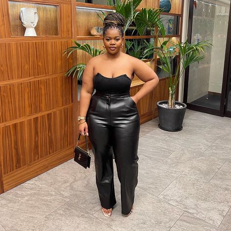 YT :samantha kash 🌸 on Twitter: "An all black fit >>>… " Ruth Chris Date Night Outfit, Plus Size Baddie Outfits Birthday, Baddie Outfits Birthday, Night Out Outfit Plus Size, Plus Size Going Out Outfits, Go Out Outfit Night, Outfits Birthday, Plus Size Baddie, Date Night Outfit Classy