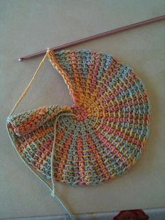 Crochet Circle, Crochet Tunisian, Tunisian Crochet Pattern, Tunisian Crochet Patterns, Tunisian Crochet Stitches, Crochet Hook Set, Easy Crochet Projects, Crochet Potholders, Crochet Circles