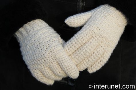 Amigurumi Patterns, Crochet Gloves With Fingers Free Pattern, Crocheted Gloves Free Pattern, Crochet Gloves Free Pattern Fingers, Glove Crochet Pattern, Gloves Free Pattern, Crochet Pour Halloween, Crochet Gloves Free Pattern, Crochet Beer