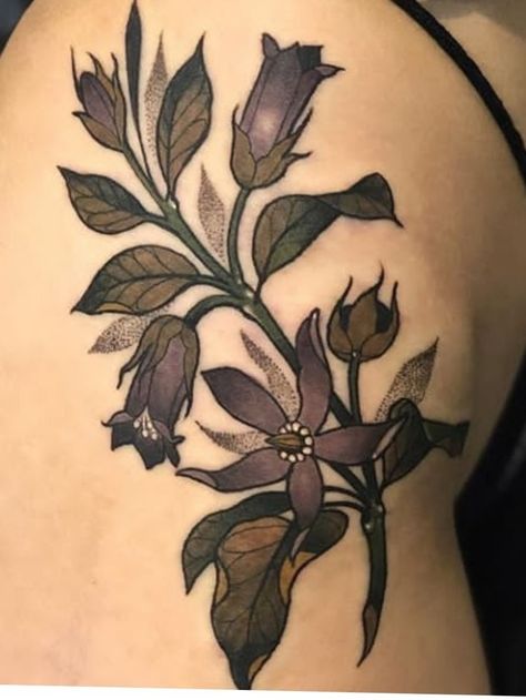 A deep purple tattoo of the belladonna flower Belladonna Flower, Nightshade Flower, Scandinavian Tattoo, Emo Tattoos, Tattoo Now, Spooky Tattoos, Plant Tattoo, Old School Tattoo Designs, Botanical Tattoo