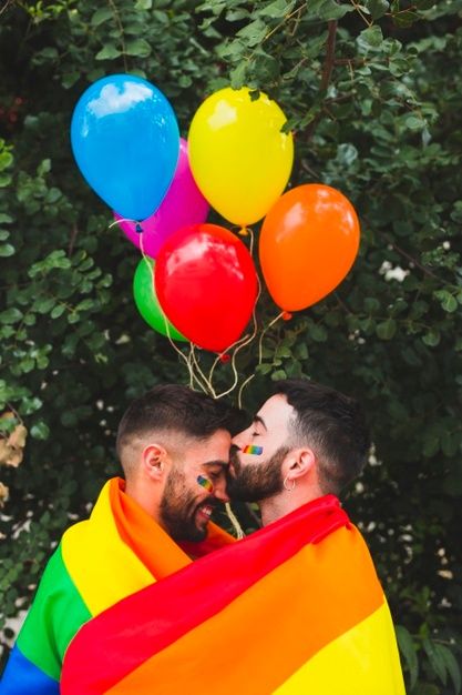 Brother Poses, Seattle Pride, Romantic Photo, Pride Rock, Gay Flag, Gay Rights, Photo Cute, Pride Day, Feeling Pictures