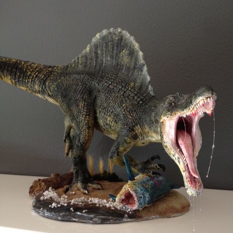 1/24 scale SPINOSAURUS Dinosaur model kit I built and painted. This is an amazing sculpt by Pegasus Hobbies. Dinosaur Model, Jurassic World Dinosaurs, Paleo Art, Extinct Animals, Dinosaur Theme, Dinosaur Fossils, Jurassic Park World, Dinosaur Art, Prehistoric Creatures