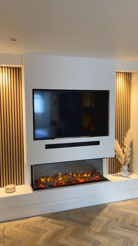 Tv Wall Ideas With Electric Fireplace, Media Wall For Living Room, Media Wall Scandinavian, Media Wall Tv Lounge, Media Wall Living Room Interior Design, House Design Ideas Living Room, Media And Fireplace Wall, House Interior Tv Wall, Feature Wall In Living Room Ideas