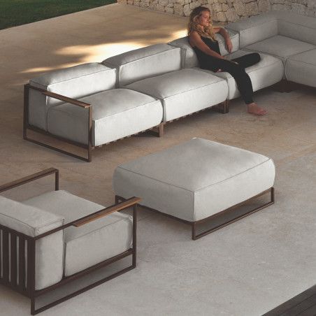 Italian Garden Patio Furniture | Sofa Tables Chairs Set | Rattan Luxury Outdoor Furniture Patio, Outdoor Furniture Showroom Design, Sofa Luxury Modern Furniture Design, Outside Furniture Patio, Exterior Sofa, Outside Sofa, Patio Furniture Modern, Outdoor Sofa Design, Outdoor Furniture Australia