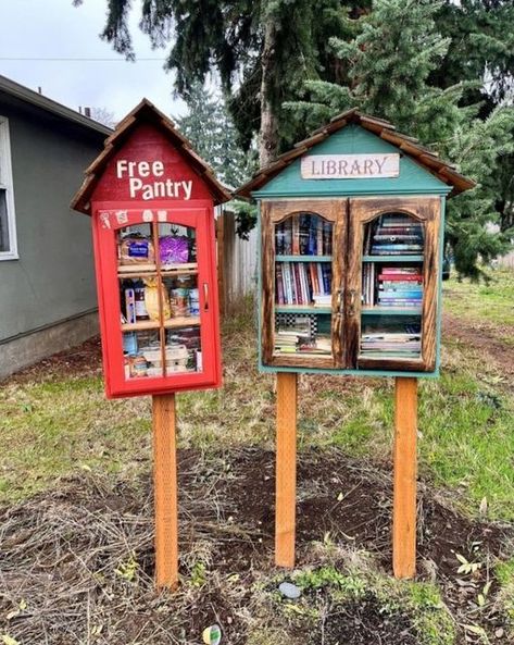 Mini Community Library, Free Book Library Ideas, Outside Library Ideas, Street Library Ideas, Diy Free Library Box Ideas, Community Library Boxes, Diy Free Little Library, Diy Mini Library, Neighborhood Library Box Diy