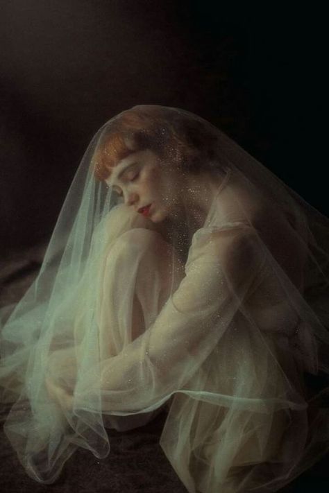 Muse Photoshoot Ideas, Ethereal Studio Photoshoot, Rebirth Photoshoot Ideas, Vulnerable Photoshoot, Dreamy Studio Photoshoot, Ethereal Photoshoot Studio, Dreamy Photoshoot Fairytale, Tulle Photoshoot Ideas, Dreamy Photography Aesthetic