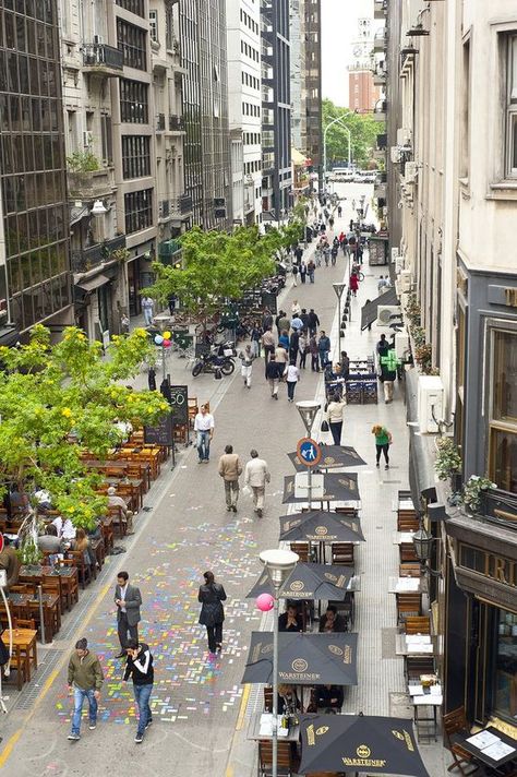 In downtown Buenos Aires about 100 blocks have been transformed into fully pedestrianized streets or pedestrian-priority zones. Click image for details & visit the Slow Ottawa 'Streets for Everyone' board for more smart solutions.: Streetscape Design, Walkable City, Peisaj Urban, Park Ideas, Urban Design Plan, Public Space Design, Commercial Street, Walking Down The Street, Pedestrian Street