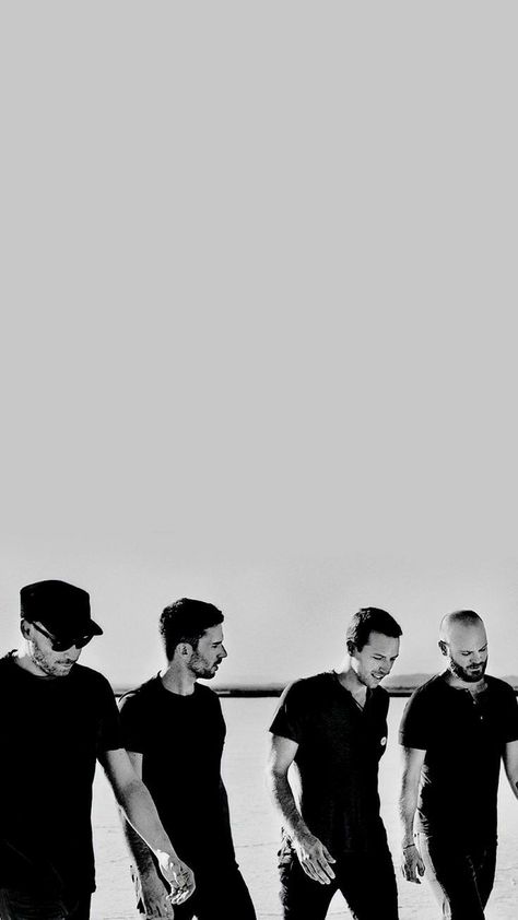 Pin on Wallpapers Coldplay Band, Coldplay Art, Coldplay Wallpaper, Coldplay Lyrics, Coldplay Songs, Coldplay Chris, Chris Martin Coldplay, Rock Musicians, Jonny Buckland