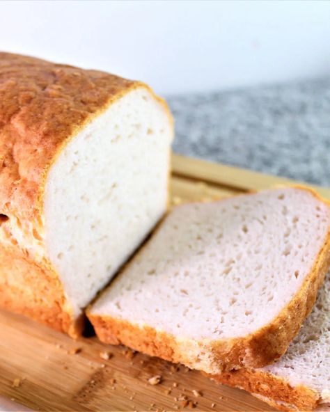 Best Ever Gluten Free White Sandwich Bread - Let Them Eat Gluten Free Cake Pie, Gluten Free Thanksgiving Sides, Gluten Free White Bread, Gluten Free Bread Pudding, Gluten Free Bread Flour, Gluten Free Apple Pie, White Sandwich Bread, Sourdough Breads, Gluten Free Sandwich Bread