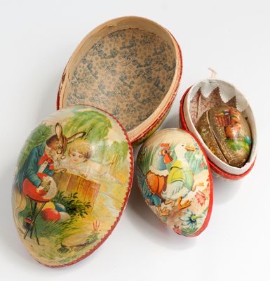 vintage papier mache stacking eggs from west germany Decorated Eggs, Painted Eggs, Paper Candy, Easter Chick, Easter Parade, Easter Season, Easter Traditions, Easter Greetings, Easter Candy