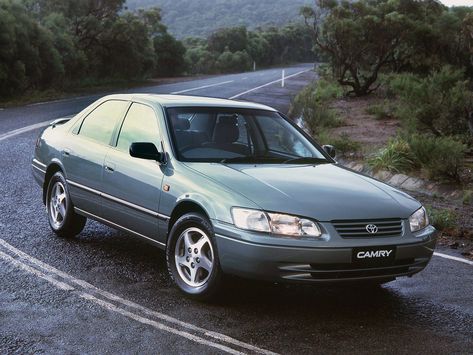 1997 Toyota Camry, Toyota Old Cars, 2000 Toyota Camry, Radio Static, 1st Car, Car Dates, Magic Car, Car Evolution, Kaws Wallpaper