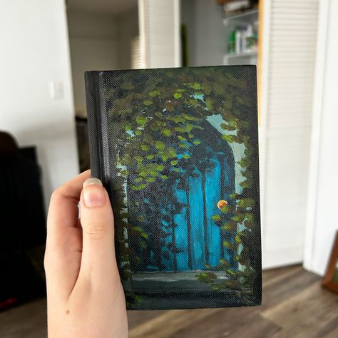 Sketchbook Cover Drawing, Journal Cover Painting Ideas, Paint Sketchbook Cover, Painting On Sketchbook Cover, Book Cover Ideas Drawing, Painting On Book Covers, Painting Sketchbook Cover, Paint On Sketchbook, Sketch Book Cover Ideas Paint