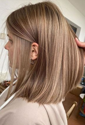 Kadeřnické Trendy, Vlasové Trendy, Brown Hair With Blonde Highlights, Hair Color Light Brown, Blonde Hair Inspiration, Ash Blonde Hair, Brown Hair Balayage, Light Hair Color, Brown Blonde Hair