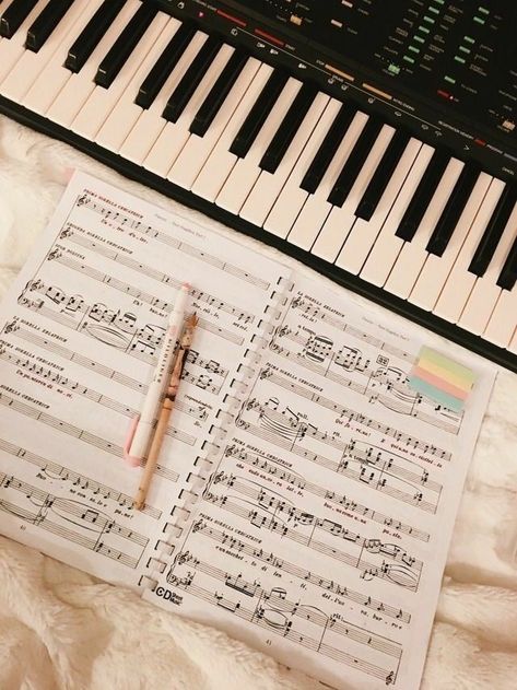 Discovered by 🙊. Find images and videos about music, writing and stuff on We Heart It - the app to get lost in what you love. Aesthetic Sheet Music, Sheet Music Wallpaper, Only Music, Sejarah Kuno, Not Musik, Music Page, Piano Guitar, About Music, Playing Piano