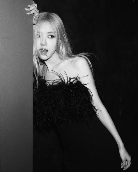 Rosé Ysl, Rosé Ig Update, Rosé Instagram Update, Ysl Saint Laurent, Rosé Instagram, Rosé Bp, Park Rosé, Rose Park, Rosé And Lisa