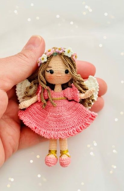 Yarn Diy Projects, Crochet Doll Patterns, Doll Free Crochet Pattern, Crochet Doll Clothes Free Pattern, Doll Amigurumi Free Pattern, Crochet Doll Tutorial, Doll Patterns Free, Crochet Fairy, Doll Knitting
