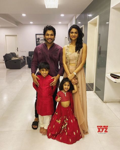 Sneha Reddy, Dj Movie, Allu Arjun Wallpapers, Allu Arjun Images, Allu Arjun Hairstyle, Dj Images, Family Pic, Bollywood Couples, Allu Arjun